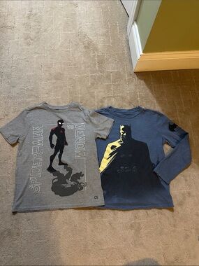 Gap spider-Man in Batman, T size medium